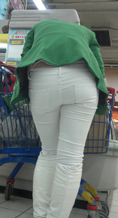 超市白裤少妇口味重