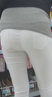 超市包臀少妇内痕紧