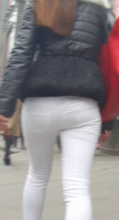 紧身白裤小少妇