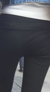 高挑圆臀紧小少妇