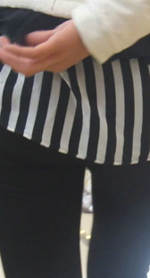 商场跟拍包臀小妹