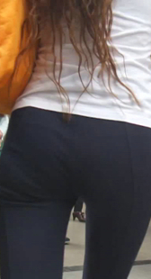 细腰少妇屁股超大