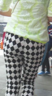 花裤少妇屁股就是大