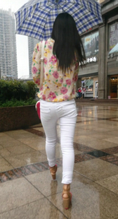 高跟小妹白裤紧身