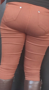 超宽黄裤重口味少妇