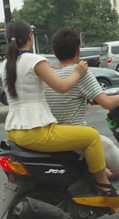 这摩托车真受罪呀