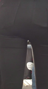 黑紧包臀小少妇