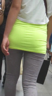 跟拍呢绒包臀小少妇