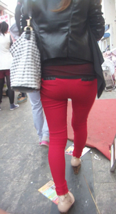 红色打底少妇小少妇