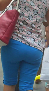 紧身蓝裤少妇屁股大