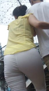 上楼梯才能体现少妇屁股大