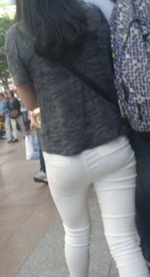 包臀白紧裤视频