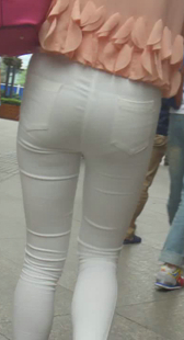 白紧裤内痕清晰