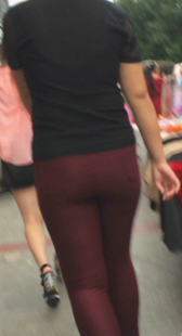 大屁股包臀紧裤少妇