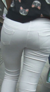 超紧白裤大屁股少妇