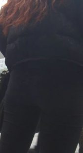 大屁股少妇在聊天