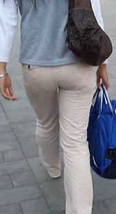 圆臀布裤小少妇