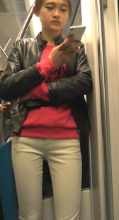 极品白裤美三角美女