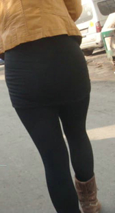 紧身黑臀小少妇