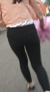 打底小妹如此会扭