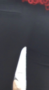 街拍少妇打底裤视频