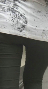 绿紧打底裤成熟少妇