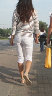 七分白裤身材变形