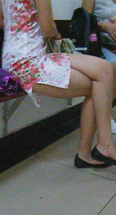 好性感的旗袍少妇