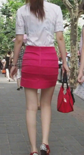 性感超短红裙白皙大腿内痕紧