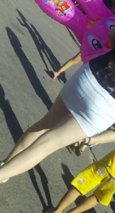 街拍超短包臀性感玉腿