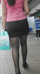 紧身包臀黑丝屁股大身材好