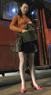 性感制服玉腿超短裙OL美少妇