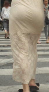 紧身长裙宽臀少妇内痕紧