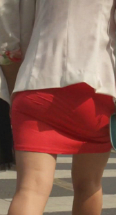 红色超短裙包臀小少妇
