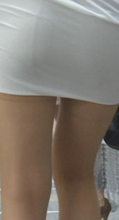 白色超短裙紧身内痕OL