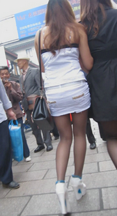 白裙高跟配黑丝真是性感