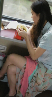 车上极品小少妇