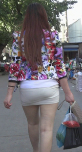 性感成熟少妇宽臀内痕紧