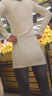 精亮白包紧身少女