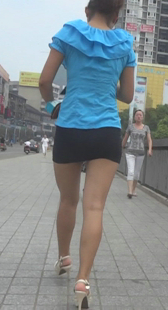 性感高跟大长腿小妹
