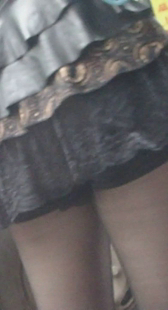 性感黑丝丰满大腿