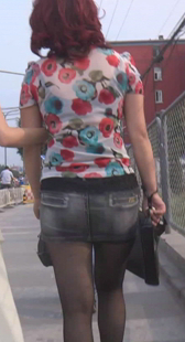 服装城女销售下班了