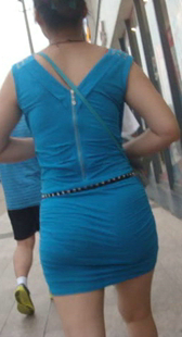 紧身成熟少妇宽臀