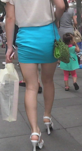 超高跟蓝包臀美腿MM