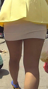 白色短裙前后包抄