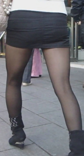 紧身包臀黑丝少妇