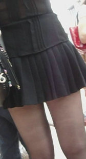 黑丝长腿高跟等车少妇