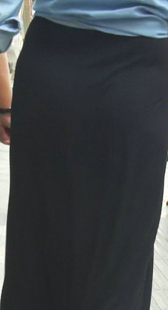 街拍长裙少妇内痕紧