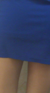 排队在宽臀少妇之后