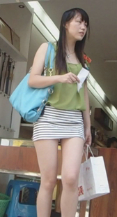 性感美腿包臀少妇角度好